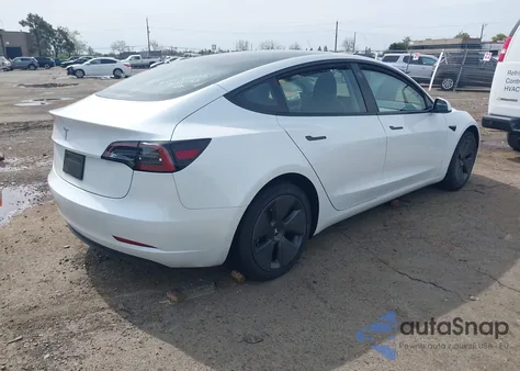 2023 Tesla Model 3 Rear-Wheel Drive z USA, uszkodzony, nr VIN 5YJ3E1EA2PF606563